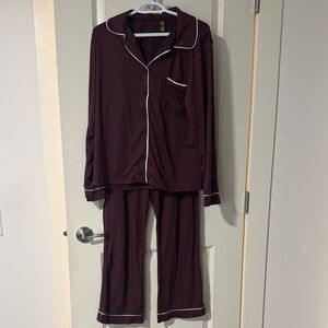 Universal Thread Burgundy Pajama Set with White Accents